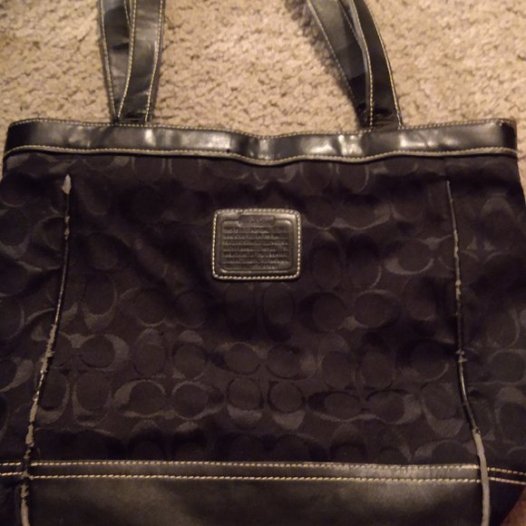 Coach Handbags - Coach Bag - Black Bag    12 x 14